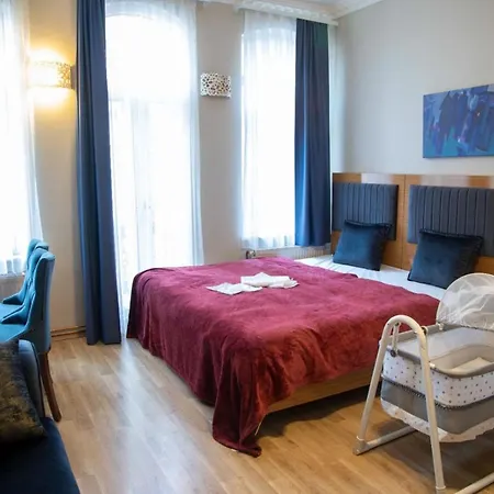 Apartof (adults Only) Aparthotel